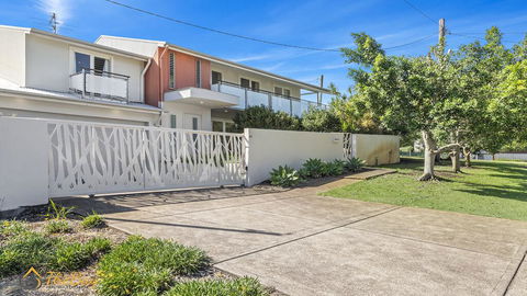 Campbell Cove - 60 Campbell Avenue - Hobart Tourism 3