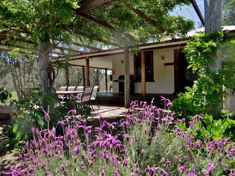 Capertee National Park Cottages - Hobart Tourism 3
