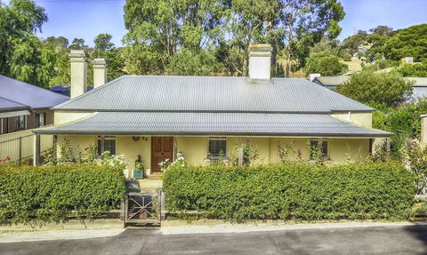 Captain Rodda's Cottage - Hobart Tourism 0