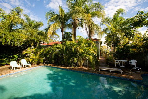 Caralina Court - Hobart Tourism 0