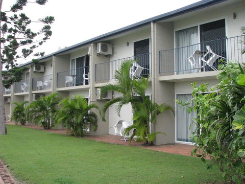 Cardwell Beachcomber Motel & Tourist Park - Tourism TAS 3