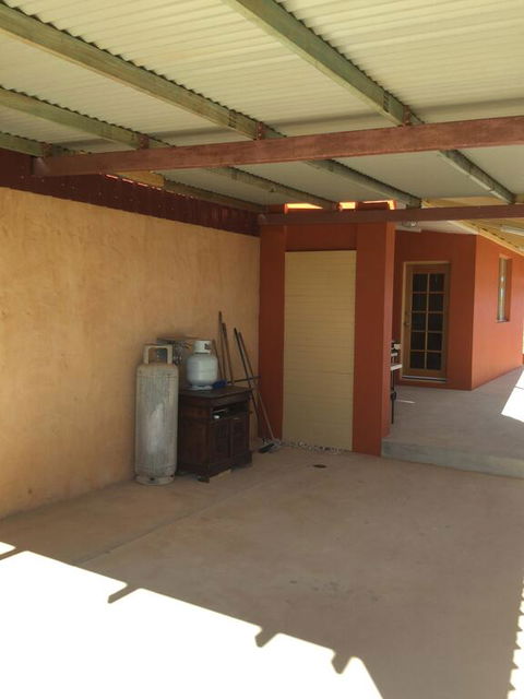 Caretakers Cottage Budget Accommodation - Hobart Tourism 2