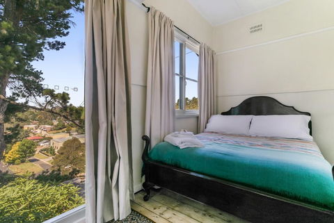 Carinya Cottage - Hobart Tourism 1
