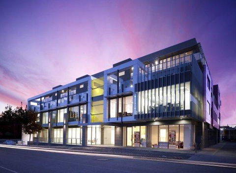 Caroline Serviced Apartments Brighton - Hobart Tourism 0