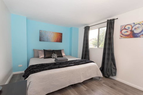 Carramar Studio KingBed PrivateRm 1 Min To Station - STUDIO - Hobart Tourism 0