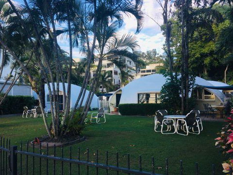 Casablanca Dome Trinity Beach - Hobart Tourism 0