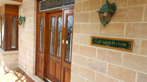 Cascades Manor Luxury Homestay Katoomba - Hobart Tourism 1