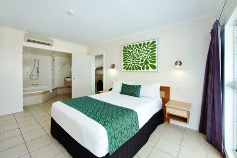 Castaways Resort & Spa On Mission Beach - Hobart Tourism 2