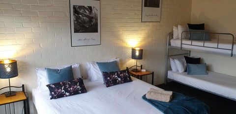 Cedarwood Apartments - Tourism TAS 2