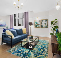 Central Apartment with Spacious Living and Dining - Tourism TAS