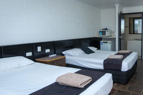 Central Motel - Hobart Tourism 1