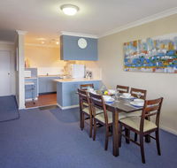 Central Park 7 - the convenience of location  the warmth of comfortable living - Hobart Tourism