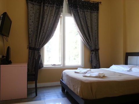 Central Private Hotel - Hobart Tourism 1