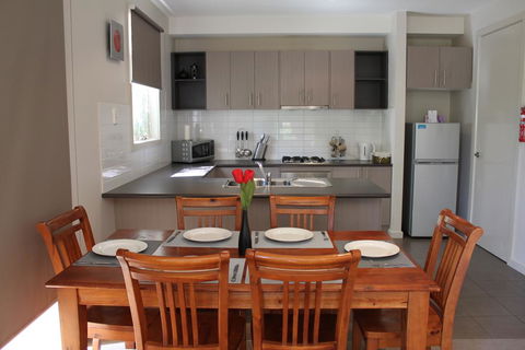 Central Shepparton Apartments - Hobart Tourism 2