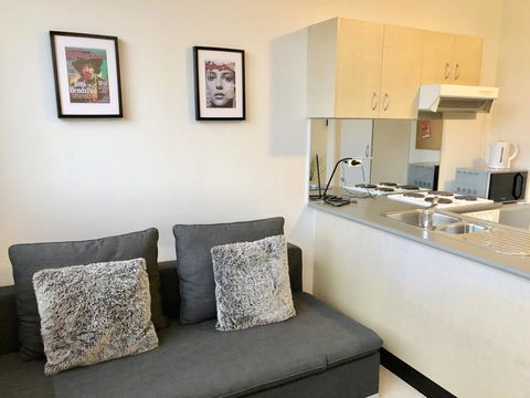 Central Station - 1 Bedroom Apt With View - Tourism TAS 1