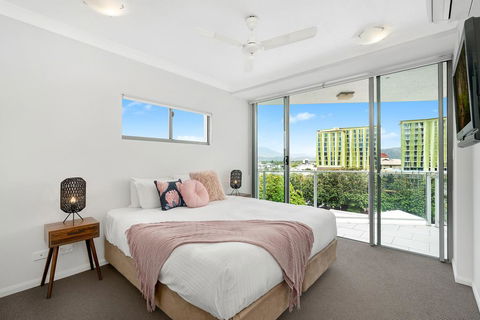 Centrepoint Apartments - Hobart Tourism 1