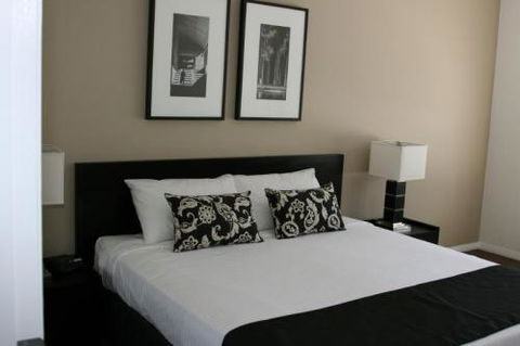 Chancellor Executive Apartments - Hobart Tourism 1