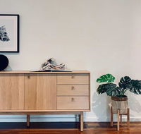 Charming Family Home w/Home CinemaHuge Bedrooms near Glen Waverley - Hobart Tourism