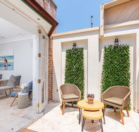 Charming Surry Hills House on Bourke - Tourism TAS