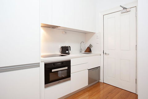 Chic And Characterful Studio Apartment - Hobart Tourism 2