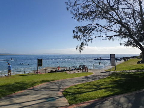 CHILL-OUT BEACHSIDE @ FORSTER - Hobart Tourism 3