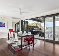 Chilled Chart Hills with Spa Pool Table and Wifi - Hobart Tourism