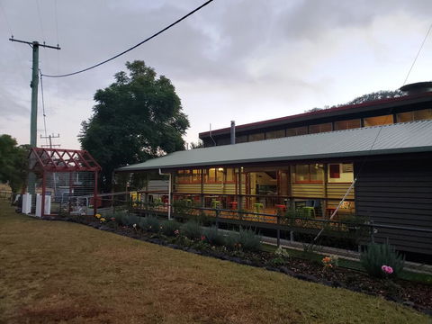 Christmas Creek CafÃ© & Cabins - Hobart Tourism 0