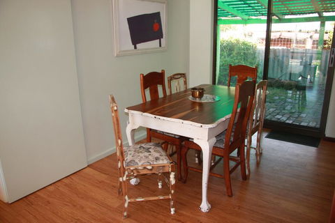 Chuditch Holiday Home Dwellingup - Great Central Location - Hobart Tourism 3