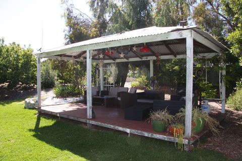 Chuditch Holiday Home Dwellingup - Great Central Location - Hobart Tourism 0