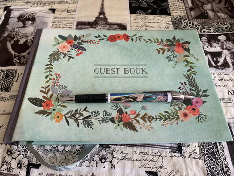 Churchill's B&B Twin Spa Getaway - Tourism TAS 1