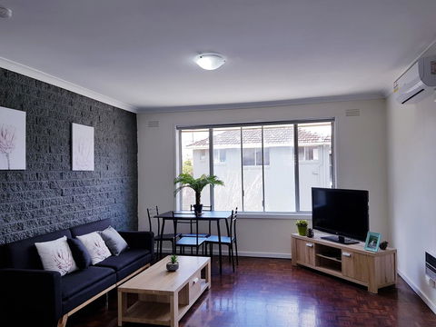 Clayton Apartment - Hobart Tourism 0