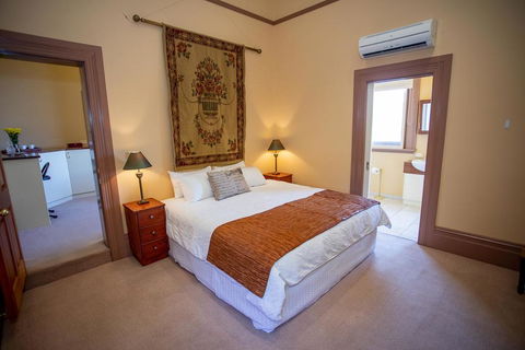 Clocktower Suites - Tourism TAS 1