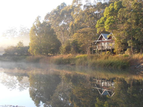 Cloudlake Mountain Retreat - Hobart Tourism 0