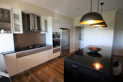 Club Jewel - Hobart Tourism 3