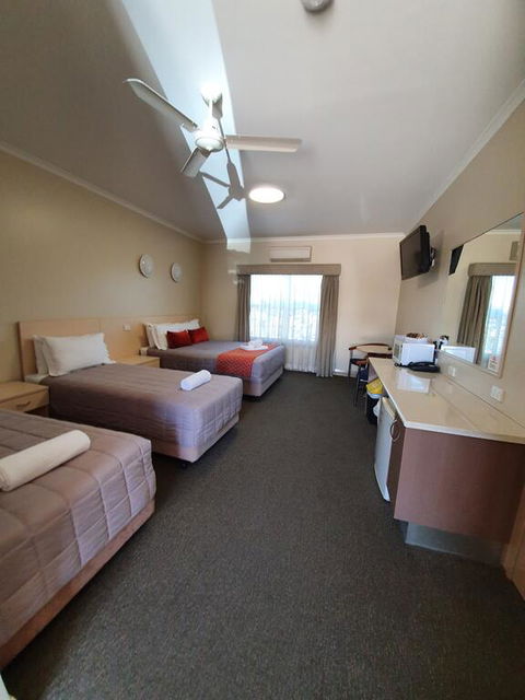 Club Motor Inn - Hobart Tourism 1