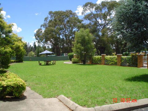 Coachmans Rest Motor Lodge - Tourism TAS 2