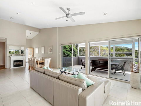 Coast - 3/42 Avoca Drive, Avoca Beach - Hobart Tourism 2
