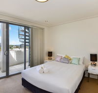 Coast Luxury Apartment 32 - Hobart Tourism