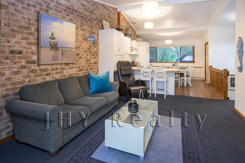 Coastal Cottage - Tourism TAS 2