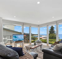 COASTAL HAVEN - panoramic ocean views - Hobart Tourism