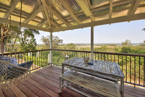 Coastal Hideaway - Hobart Tourism 3