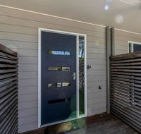 COASTAL SOUL VILLA  BROADBEACH - Hobart Tourism