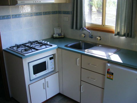 Cobar Caravan Park - Tourism TAS 1