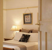 Cobb  Co Court Boutique Hotel - Hobart Tourism