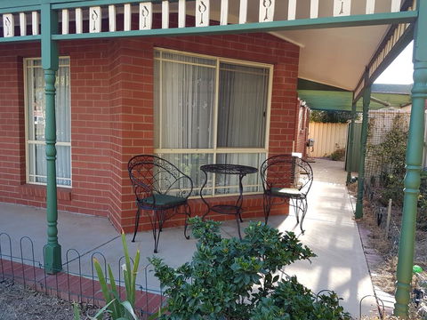 Cobram Cottage - Hobart Tourism 1