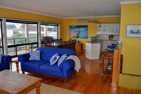 Coffin Bay Retreat - Hobart Tourism 3