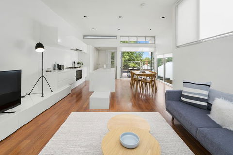 Cogens Two Bedroom Townhouse - Hobart Tourism 0