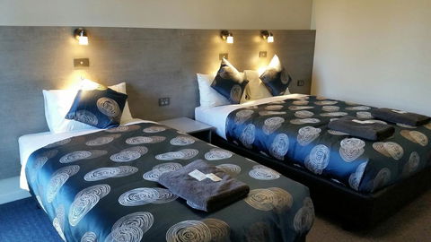 Colac Central Hotel-Motel - Hobart Tourism 0