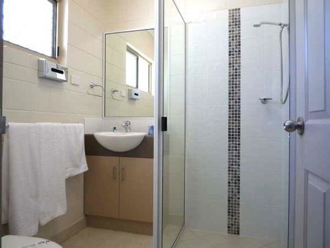Collinsville Motel - Hobart Tourism 3