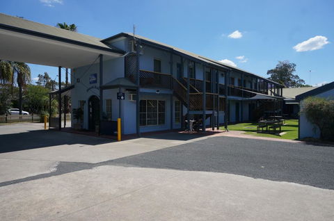 Colonial Motel Richmond - Hobart Tourism 0